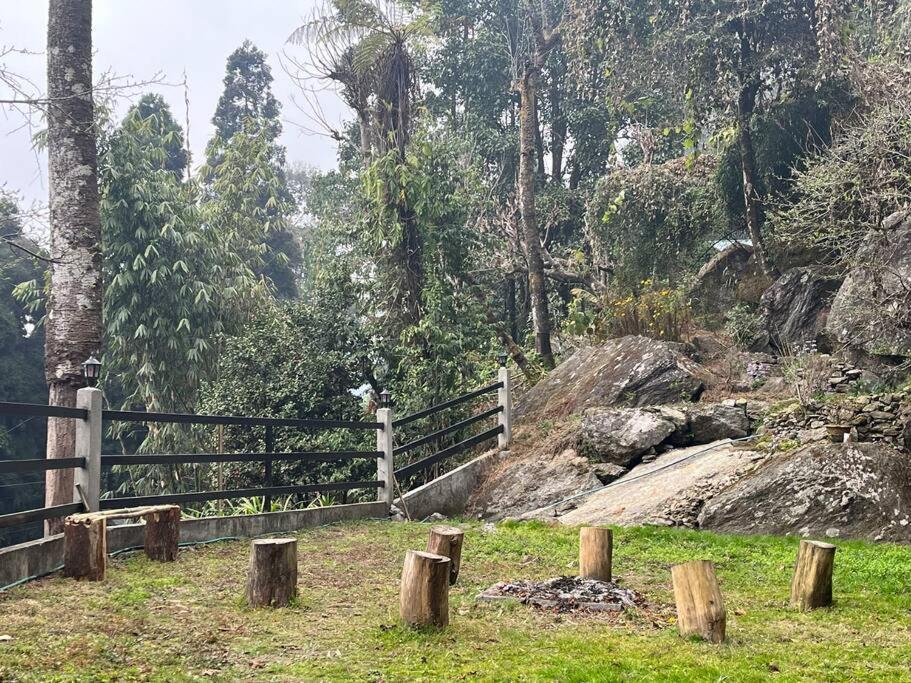 Williams Homestay Kurseong Екстер'єр фото